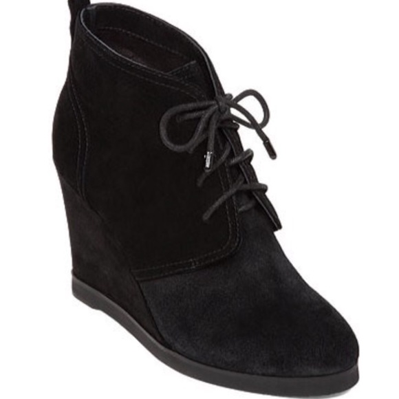 Vince Camuto Shoes - Vince Camuto Kiotio wedge bootie